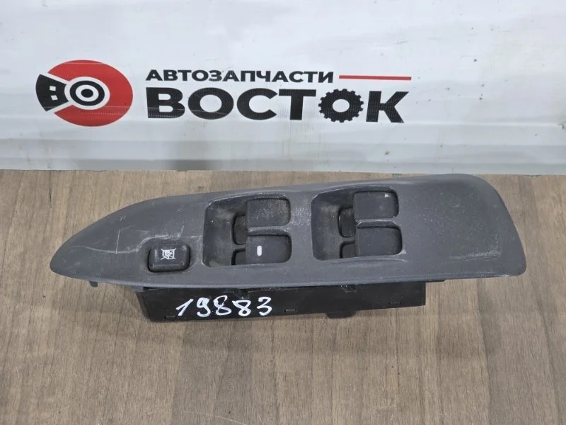 Кнопка стеклоподъемника MITSUBISHI LANCER 2007 MN124992 CS#A