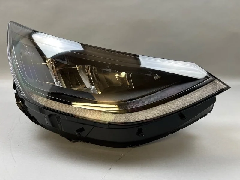 Фара Hyundai Sonata 2019- 92102L1100 8, передняя правая