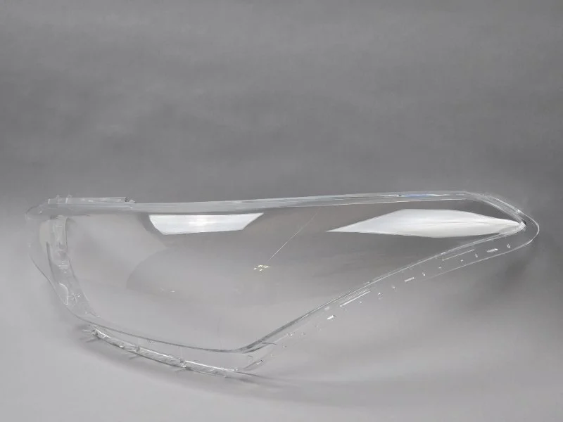 Стекло фары Hyundai I20 2014-2020 92101C8200 2, переднее левое