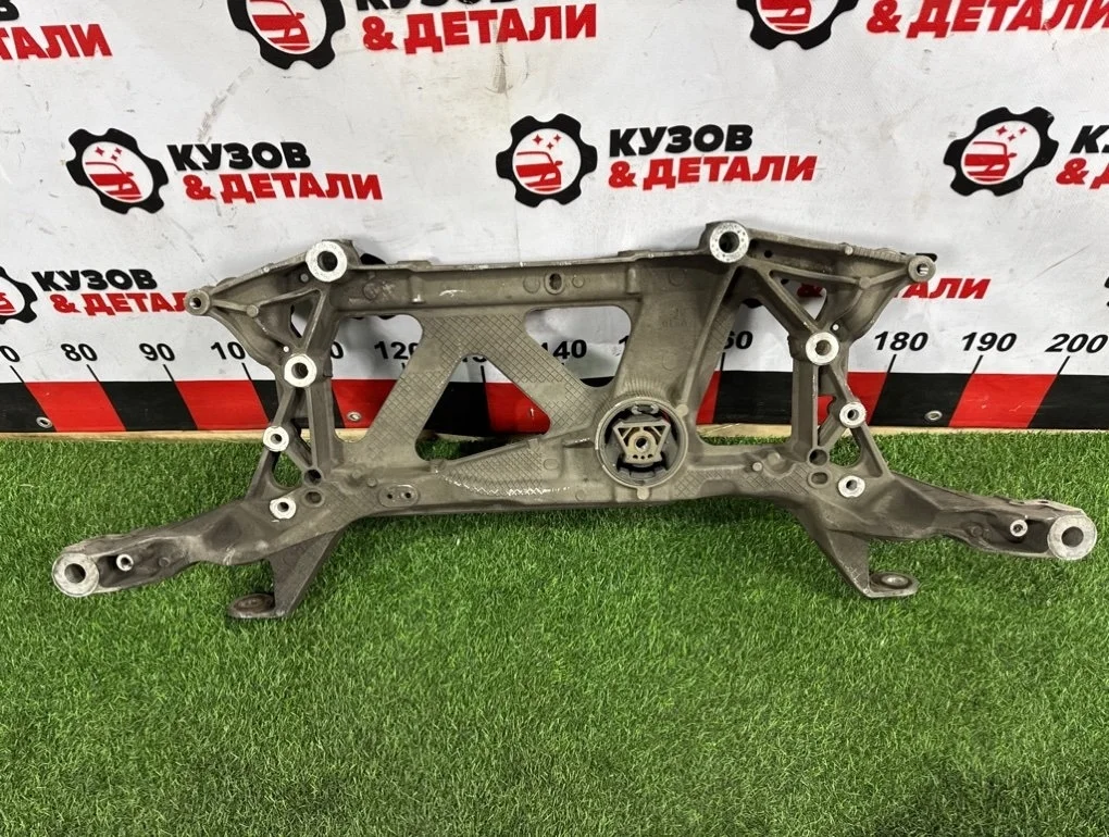 Подрамник volkswagen Passat 3Q0199369E B8, передний