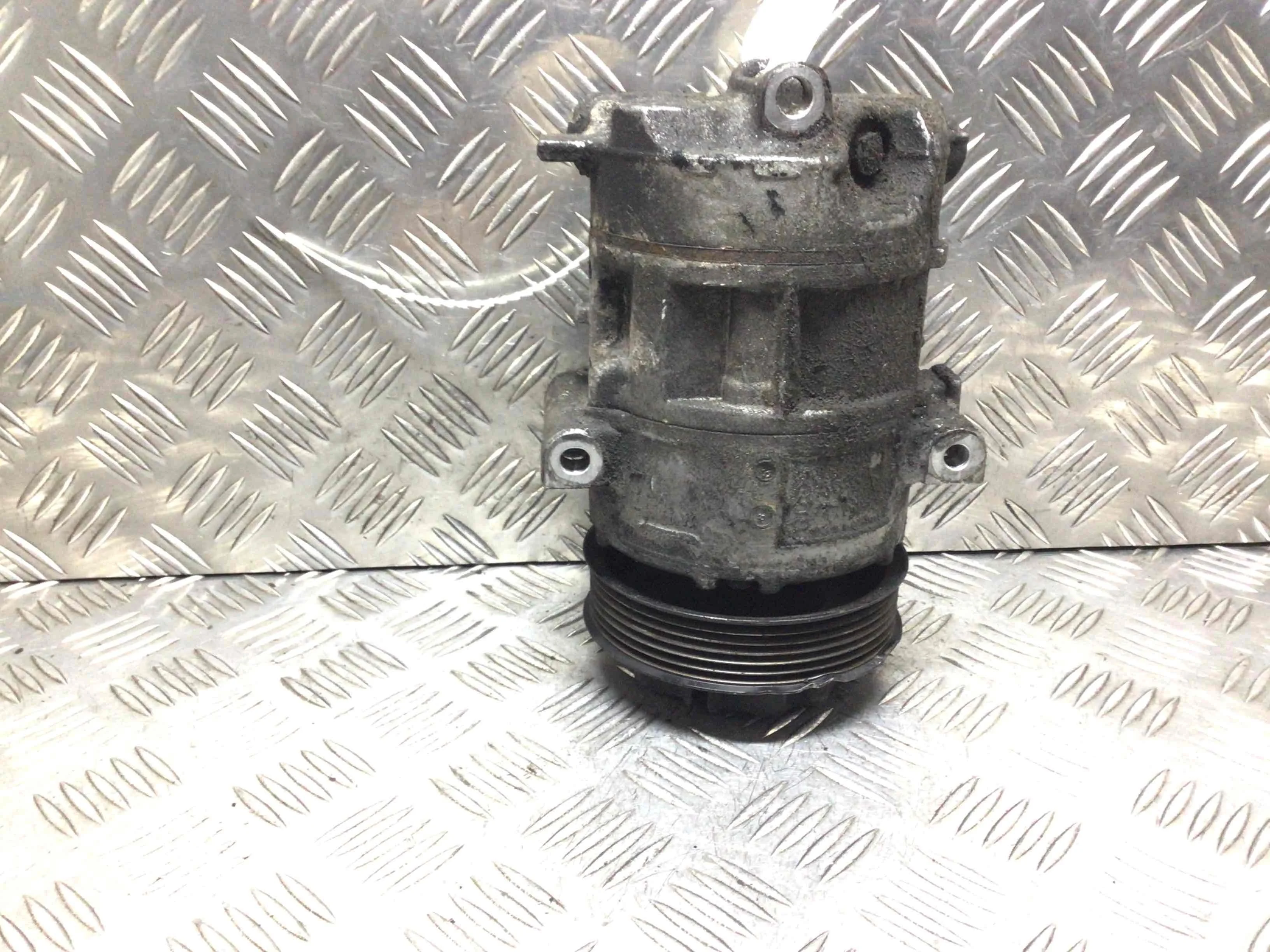 Компрессор кондиционера Opel Corsa D (2006-2011) дизель 1.3 CDTi Механика Х/б