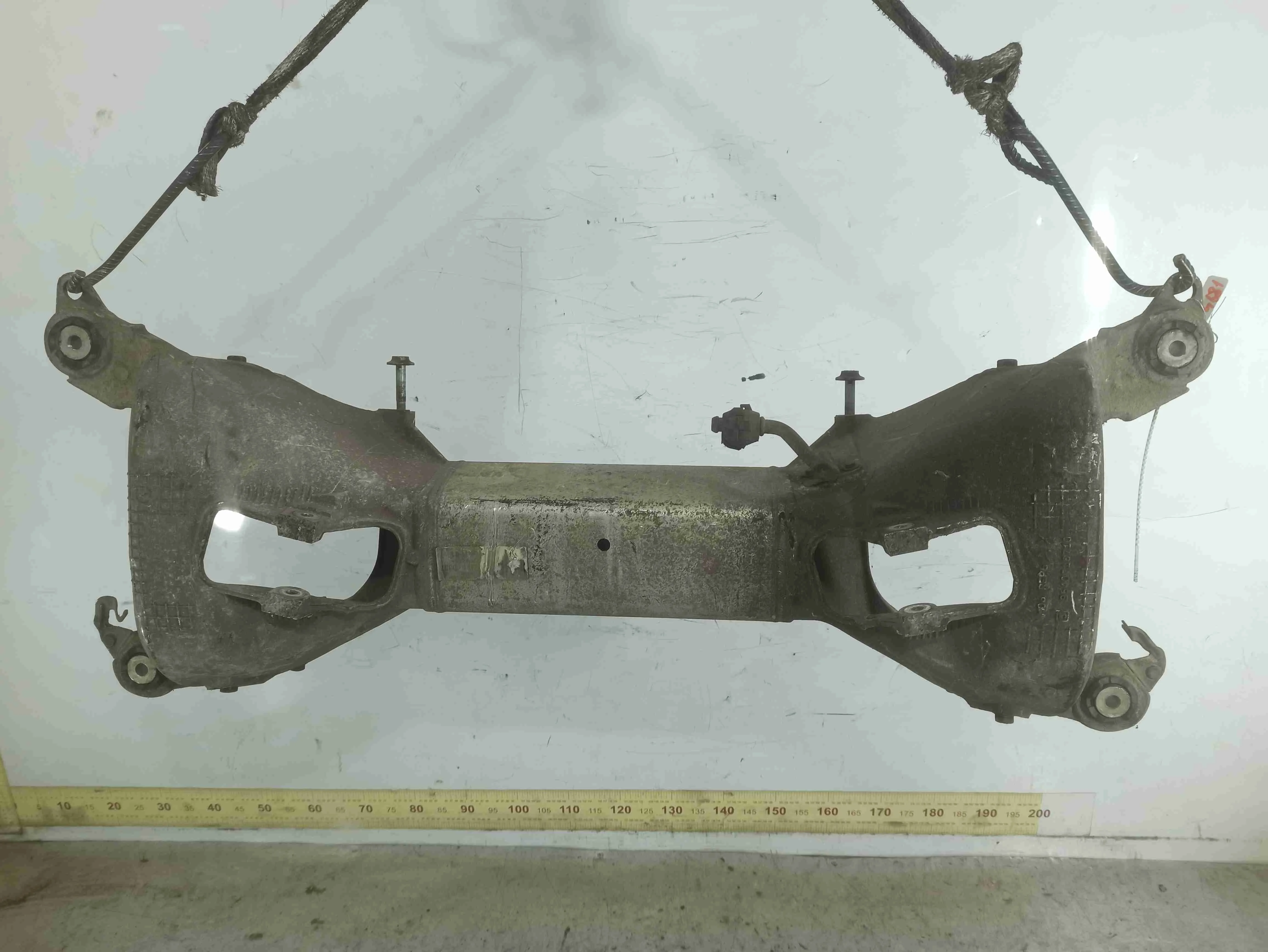 Балка подвески задняя Peugeot 407 407 (6D) 2004 - 2010 дизель 2.7 HDI Автомат Купе