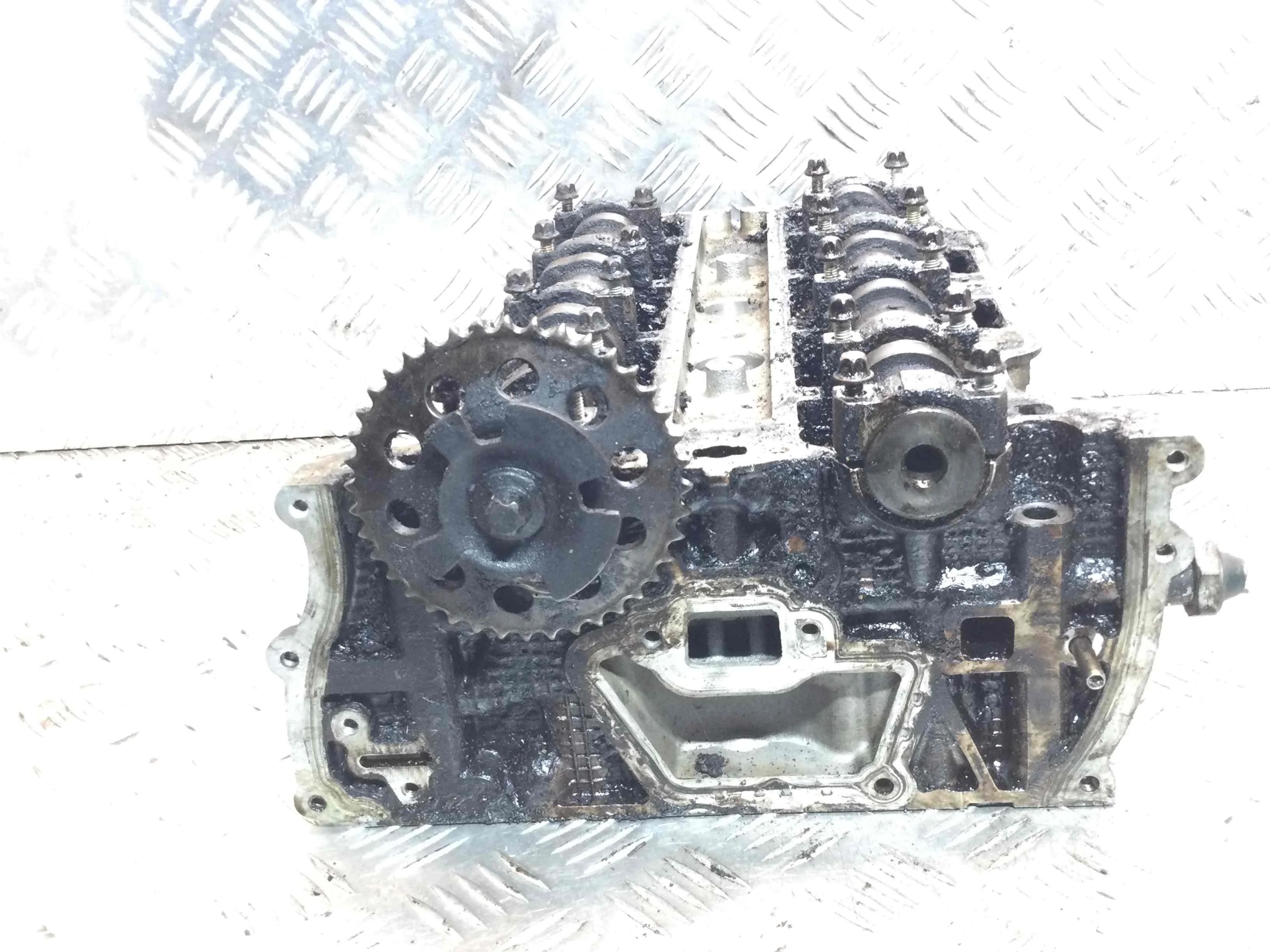 Головка блока цилиндров Opel Tigra 2 поколение 2004 - 2009 бензин 1.4 i Механика Кабриолет