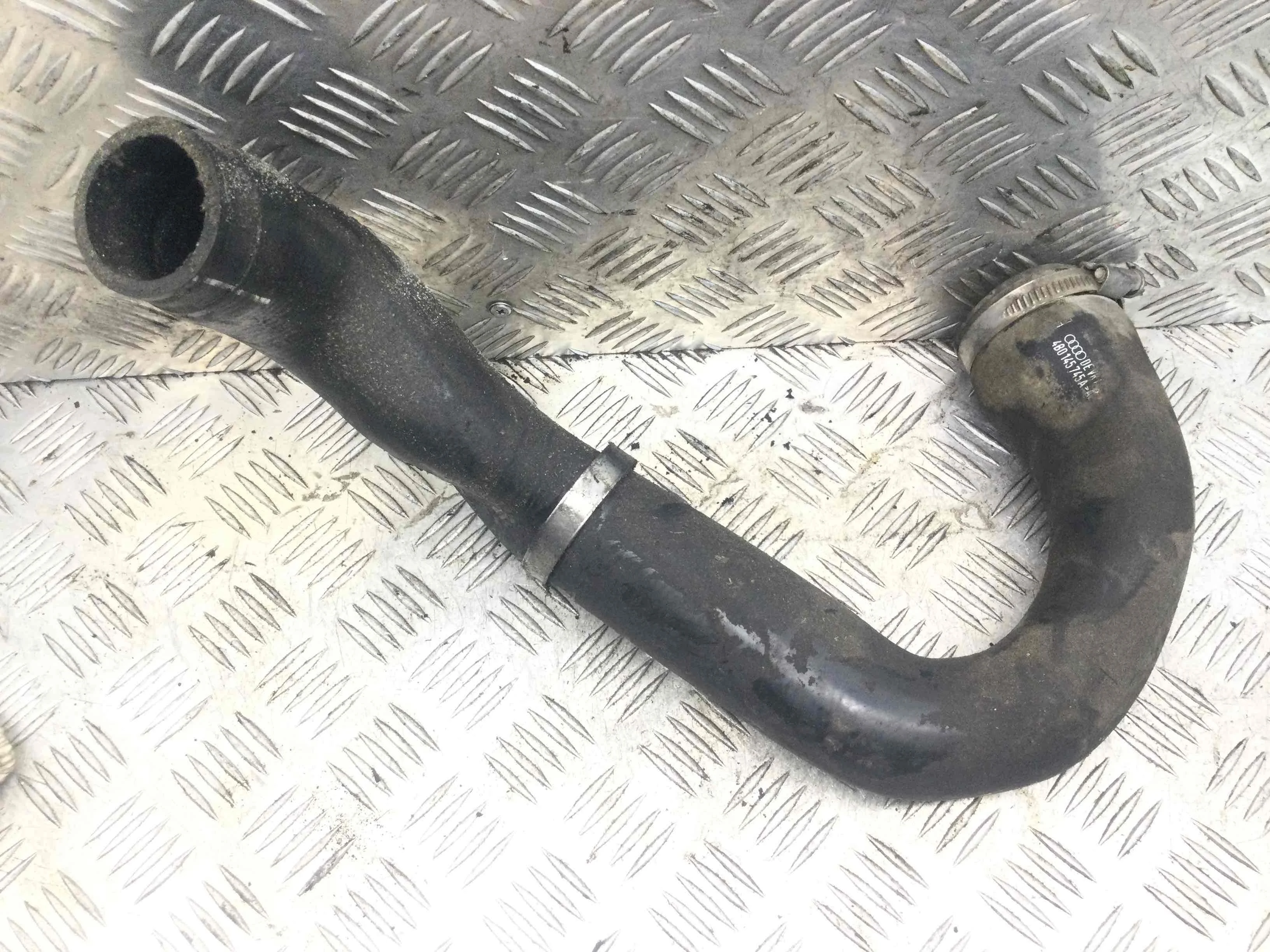 Патрубок интеркулера Audi A6 C5/4B (1997-2004) дизель 2.5 TDI Механика Универсал