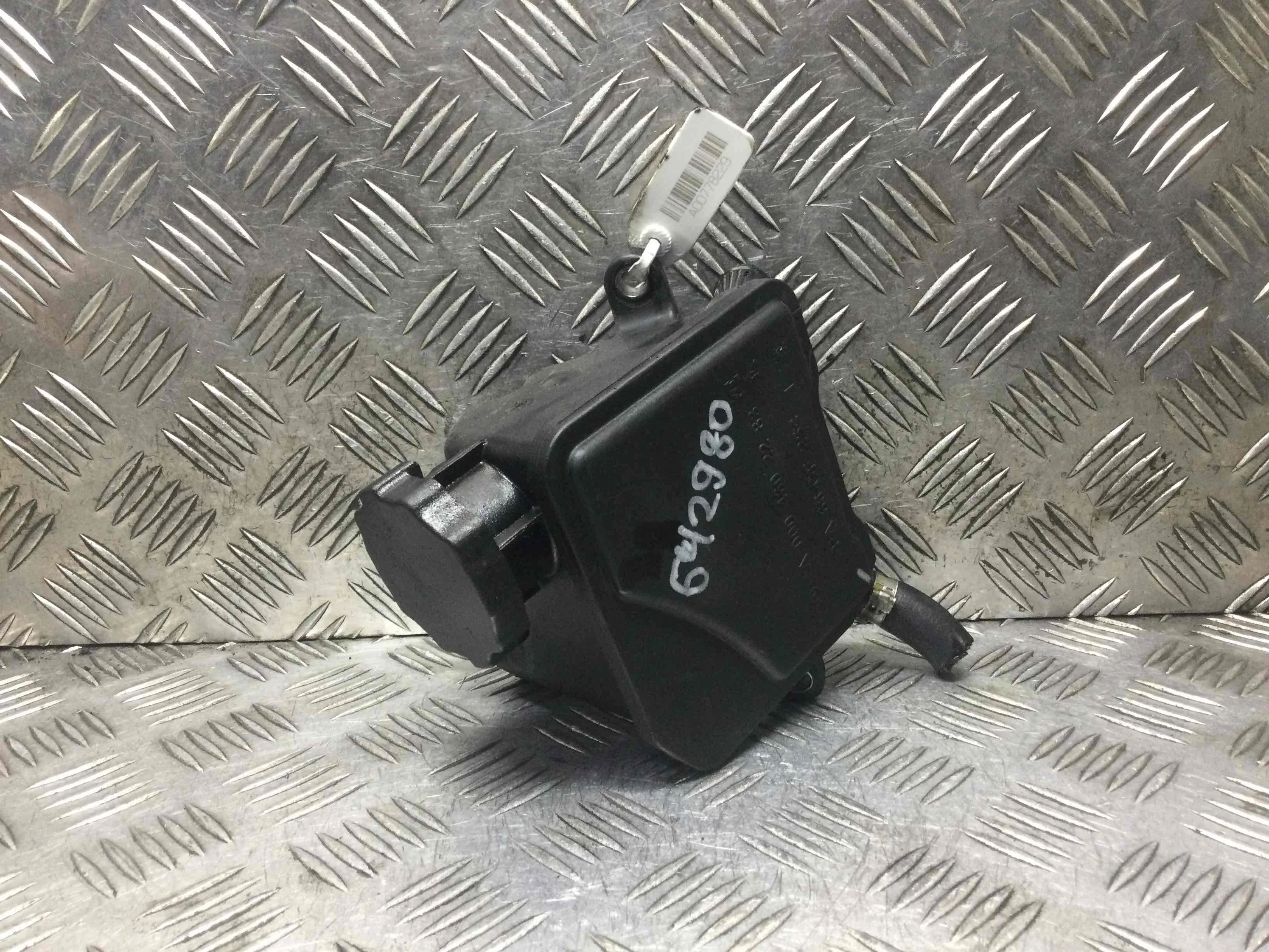 Бачок гидроусилителя Mercedes S-klasse W221 (2005-2009) дизель 3.0 CDI Автомат Седан