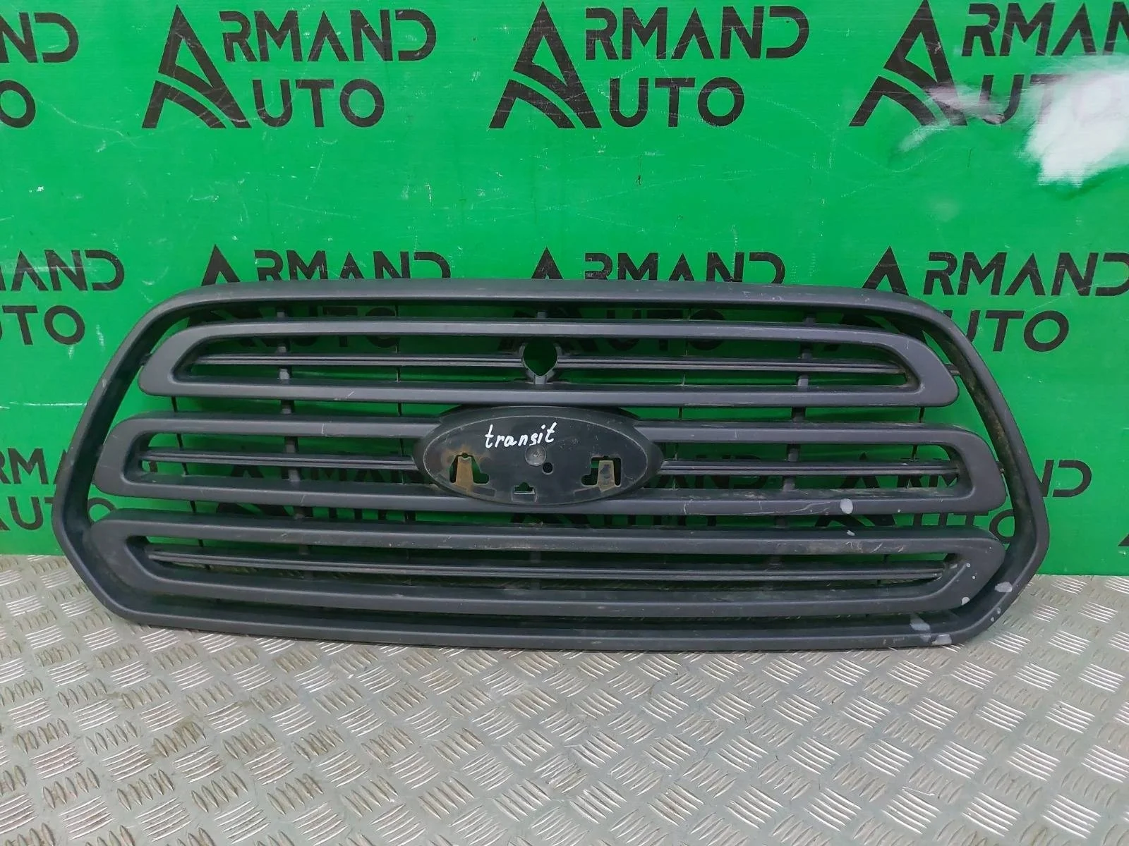 Решетка радиатора Ford Transit 2014-нв 7 TTG
