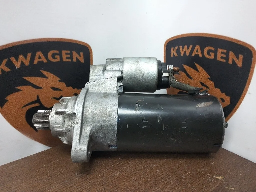 Стартер Volkswagen Transporter 2006 T5