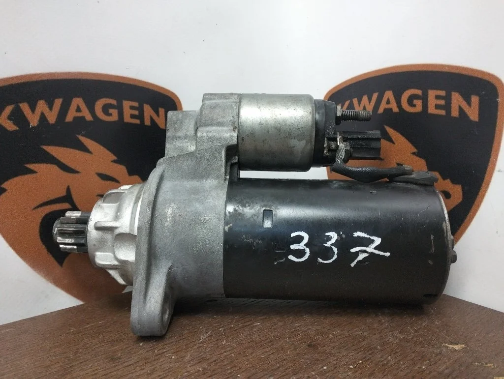Стартер Volkswagen Transporter 2004 T5