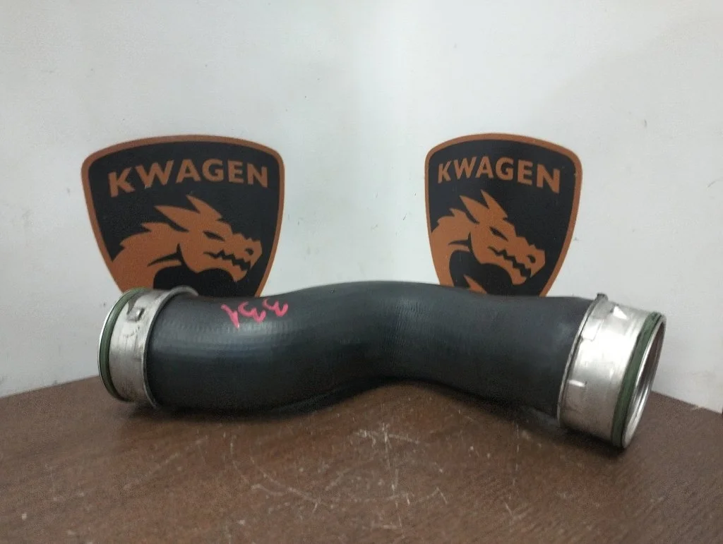 Патрубок интеркулера Volkswagen Tiguan 2009 5N