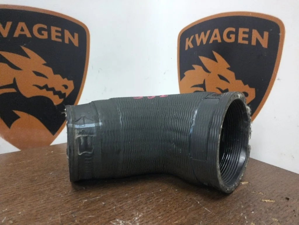 Патрубок интеркулера Volkswagen Tiguan 2009 5N