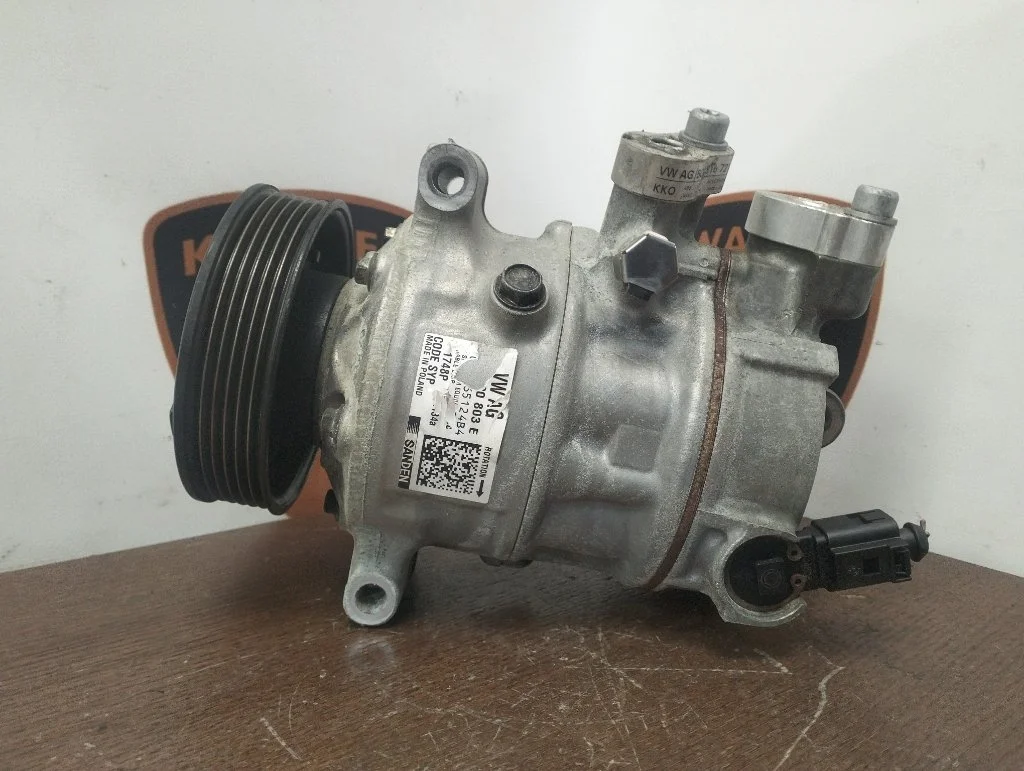 Компрессор кондиционера Skoda Octavia RS 2014 MK2, 5E