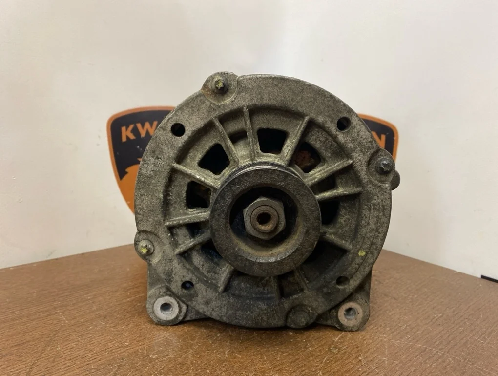 Генератор Volkswagen Touareg 2003 7L