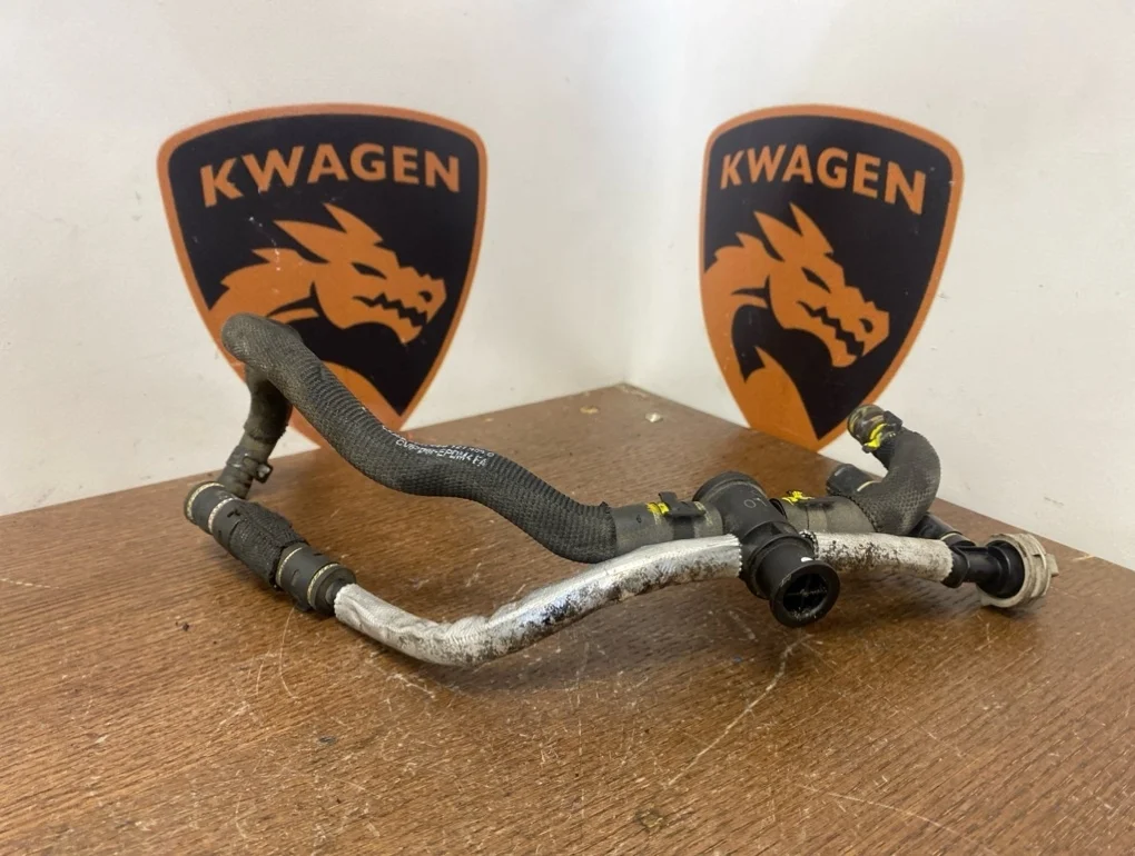 Трубка охлаждения Audi Q5 2014 8R