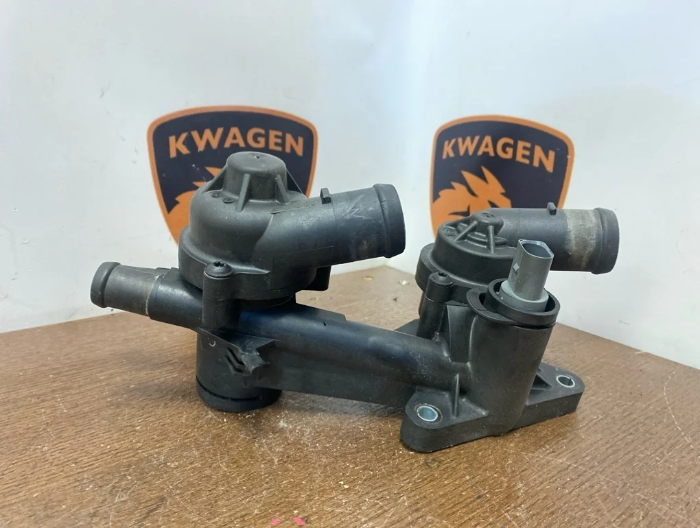 Термостат Volkswagen Jetta 2011 5C