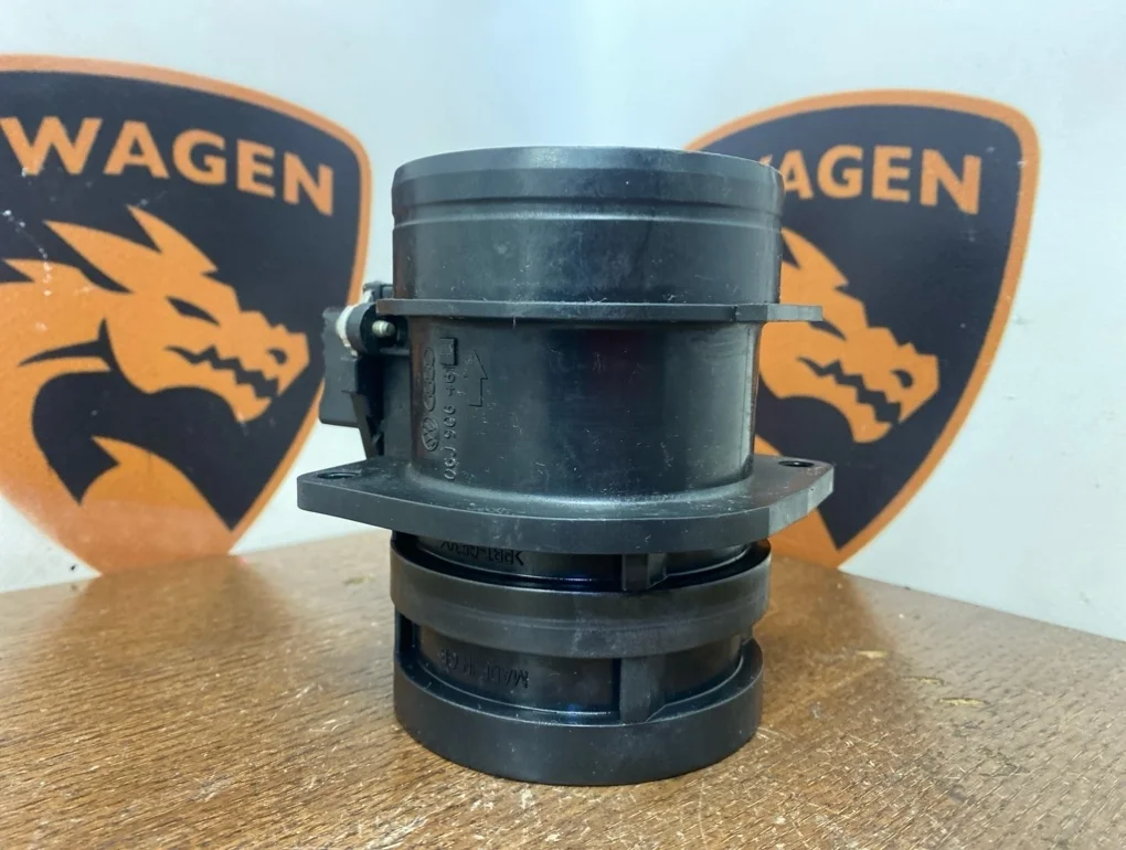 Расходомер воздуха Volkswagen Tiguan 2007 5N