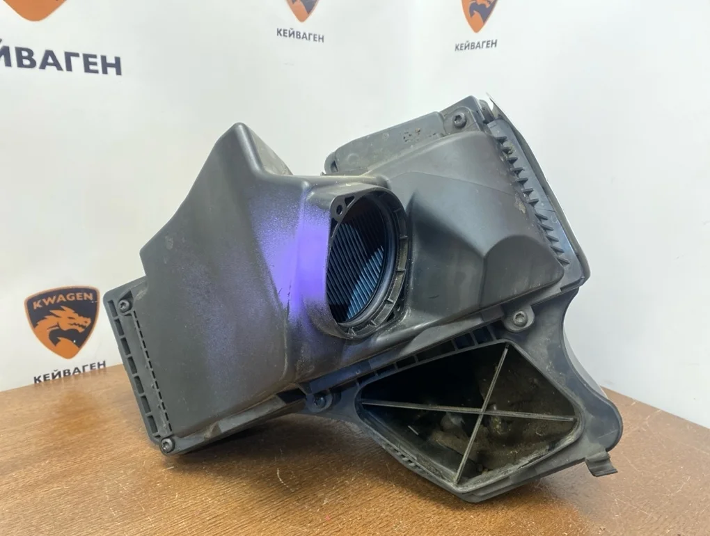 Корпус воздушного фильтра Audi Q5 2014 8R