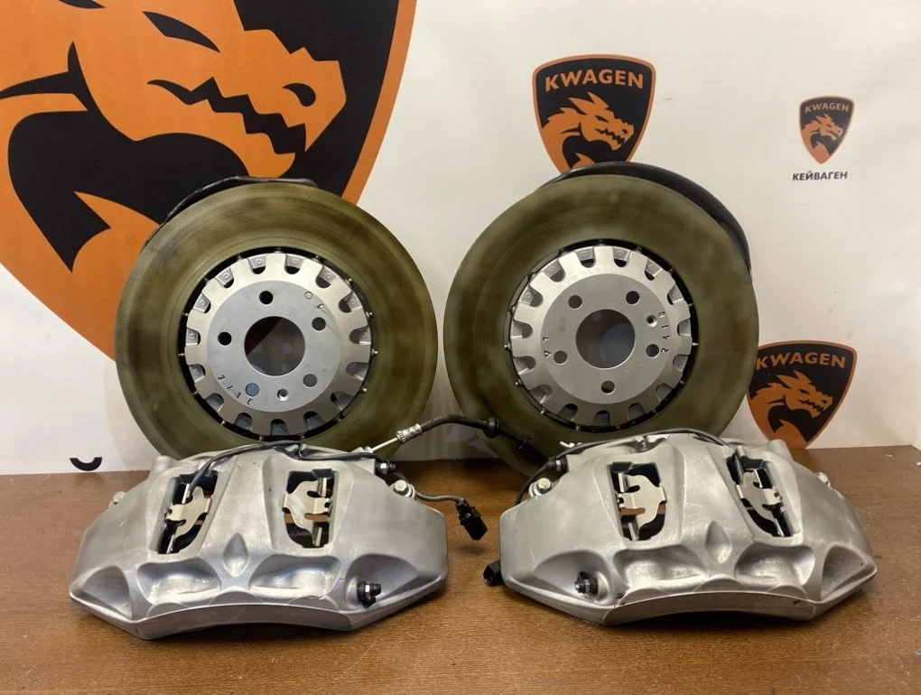 Суппорт тормозной комплект Audi Q7 2018 4M