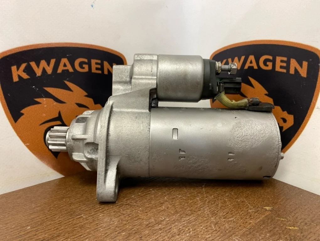 Стартер Volkswagen Transporter 2006 T5