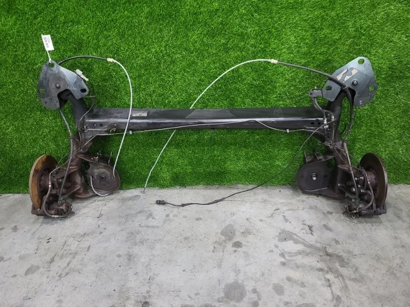 Задняя балка в сборе Renault Kangoo 2010 555113267R K61 K4M, задняя