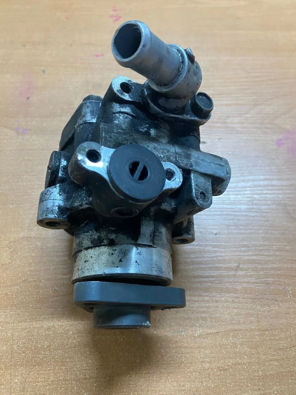 Насос ГУР VAG 2E0422145B Crafter I (2006—2011)