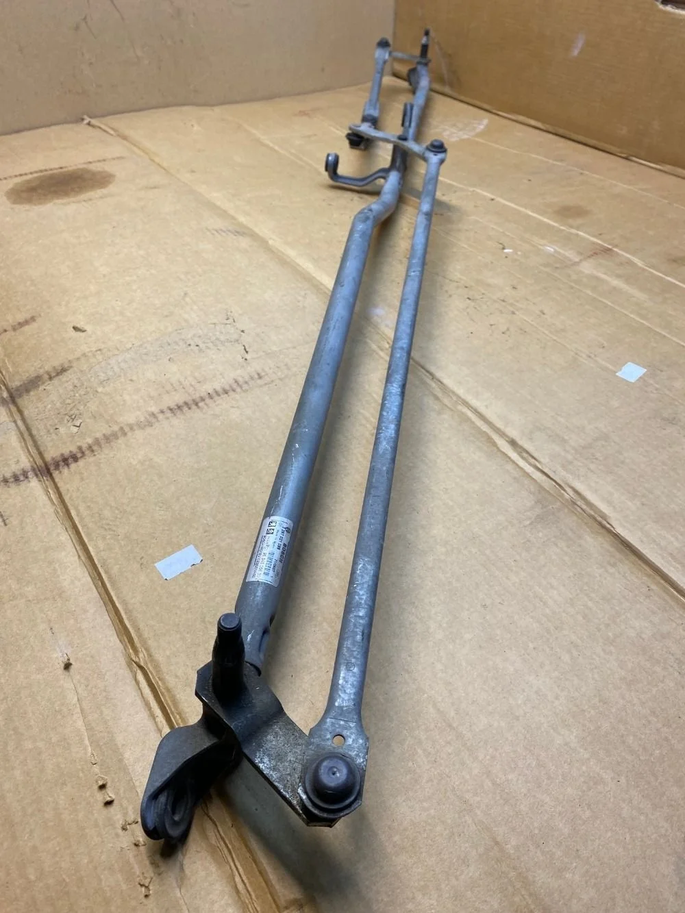 Трапеция стеклоочистителей Peugeot-Citroen 6405HY 308 I (2007—2011)