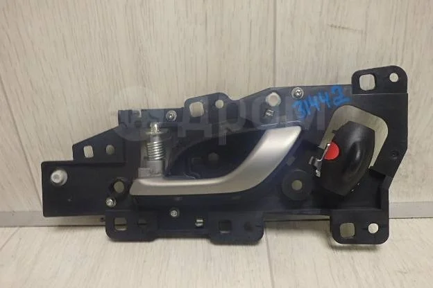 Ручка двери внутренняя HONDA 72160SMGE01ZA Civic VIII (2005—2009)