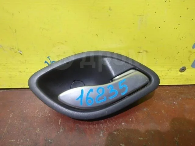 Ручка двери внутренняя RENAULT 8200000724 Espace IV (2002—2006)