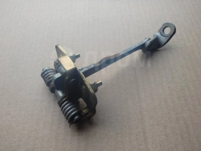 Ограничитель двери передней RENAULT 7700303548 Kangoo I рестайлинг (2003—2009)