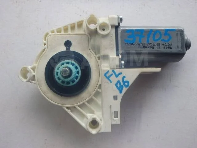 Мотор стеклоподъемника переднего левого VAG 1K0959701Q Passat B6 (2005—2010)