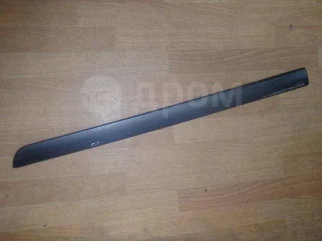 Молдинг передней правой двери RENAULT 8200574613 Scenic II рестайлинг (2006—2009)