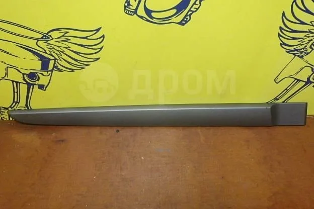 Молдинг задней правой двери RENAULT 7701477484 Scenic II рестайлинг (2006—2009)