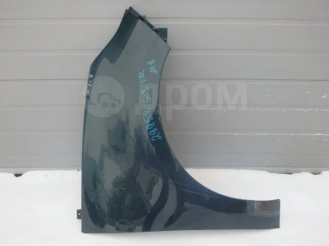 Крыло переднее правое RENAULT 631004270R Scenic III (2009—2012)
