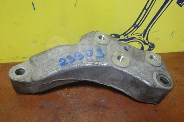 Кронштейн КПП VAG 1K0199117AC A3 8P рестайлинг (2004—2008)