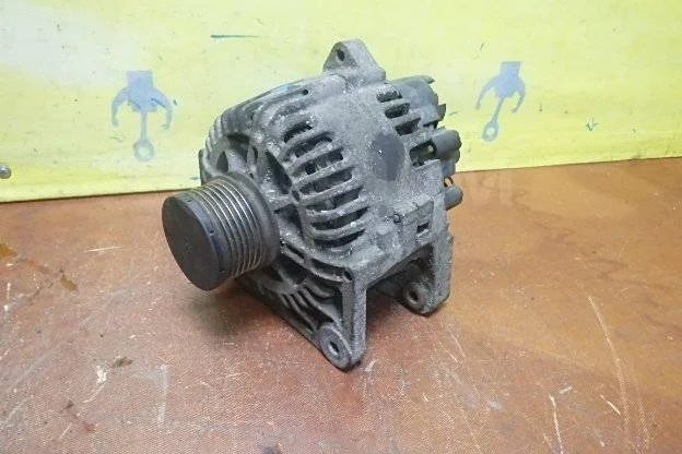 Генератор RENAULT 8200772726 Megane II рестайлинг (2006—2009)