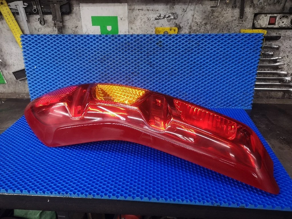 Фонарь задний правый Nissan X-Trail T31
