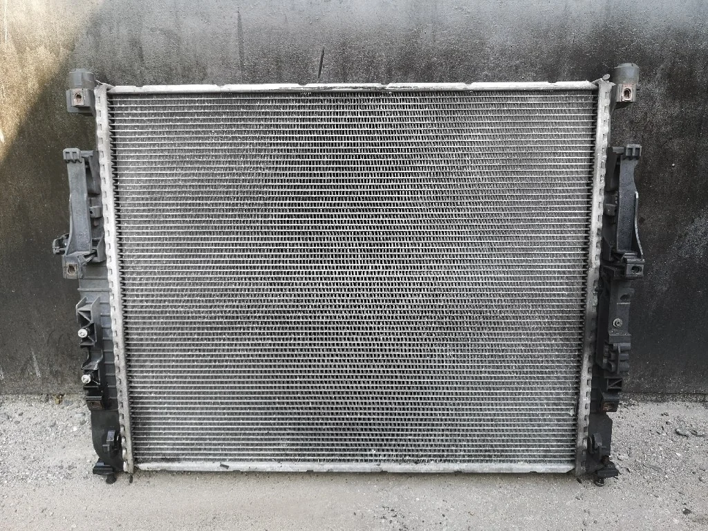 Радиатор Mercedes GL ML W164 X164