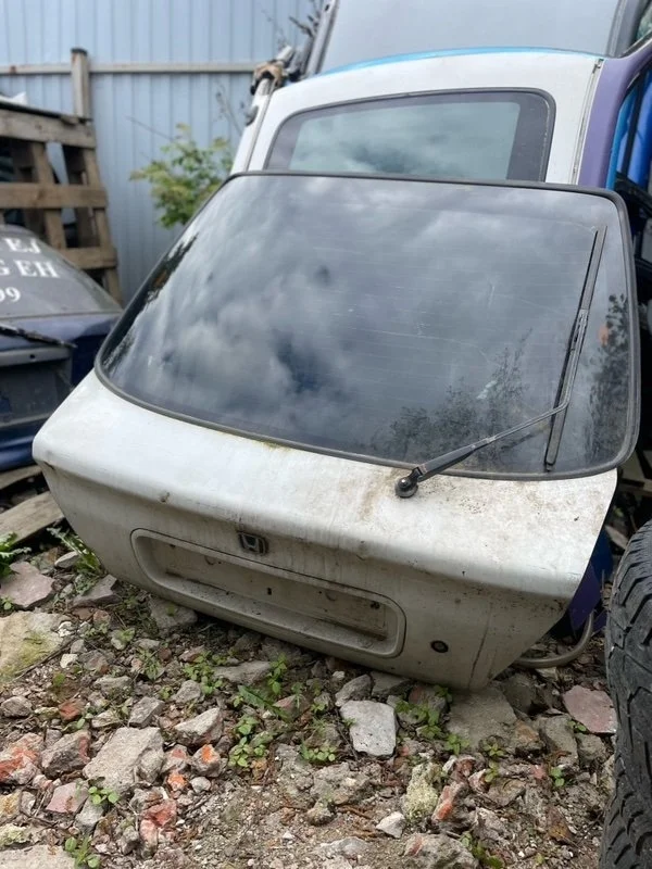 Дверь багажника Honda Civic 1999 MB2