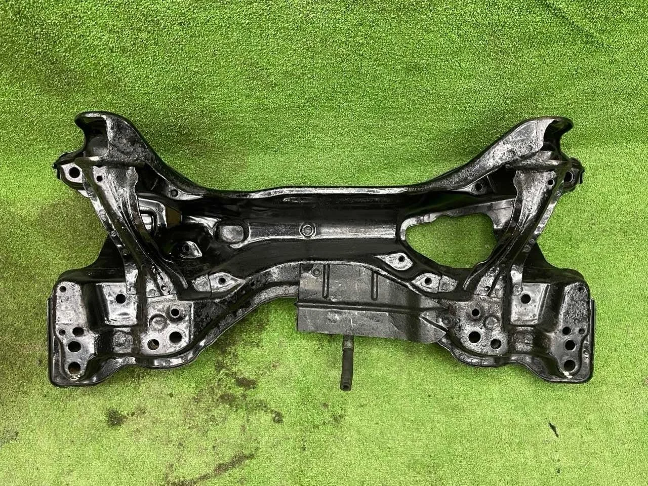 Подрамник Honda Civic 1997 EJ9