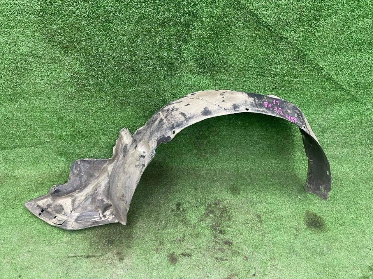 Подкрылок Honda Civic 1999 EJ9