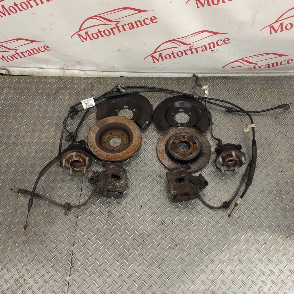 Комплект суппортов Ford Focus 2017 2080513 3, задний