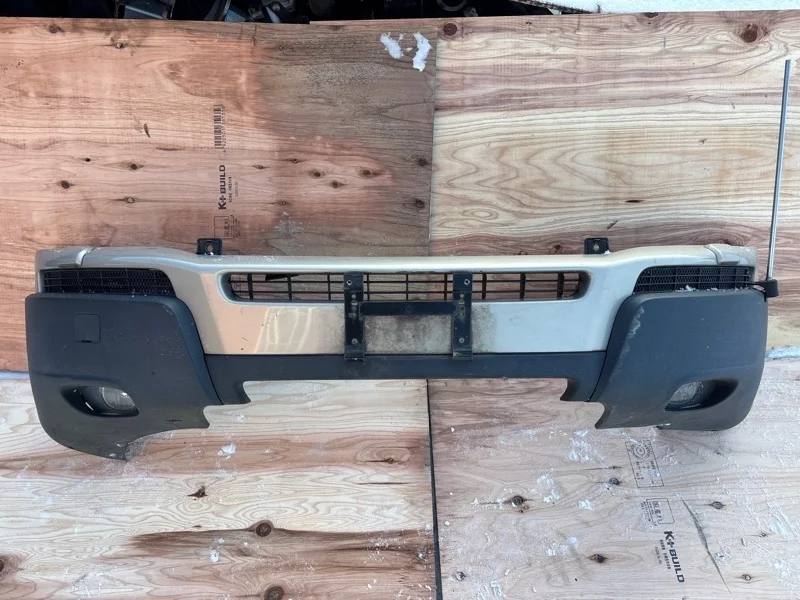 Бампер Volvo XC90 2004 39975200, передний