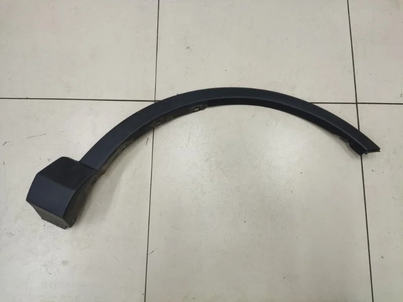 Накладка на крыло передняя правая Toyota RAV4 CA40
