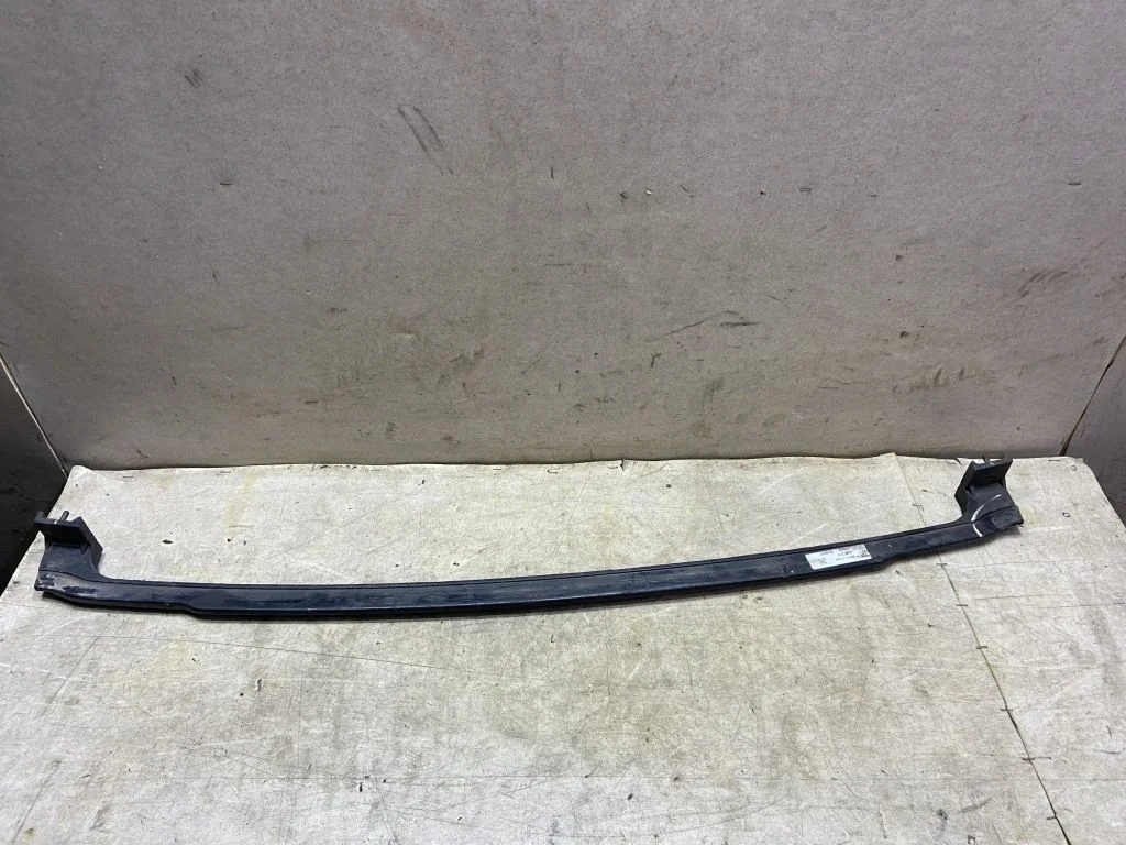 Усилитель бампера нижний Kia Sportage 4 QL