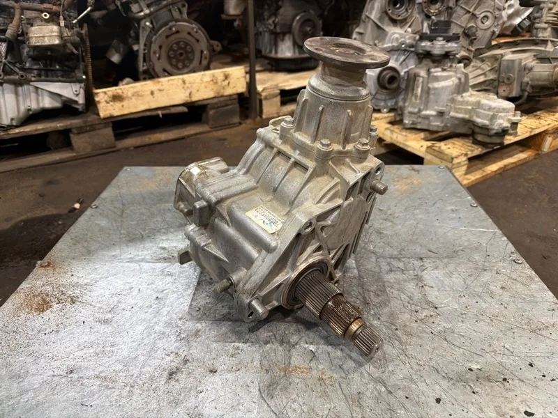 Раздатка редуктор Hyundai Santa Fe 2000-2006 4730039011 G6BA 2.7