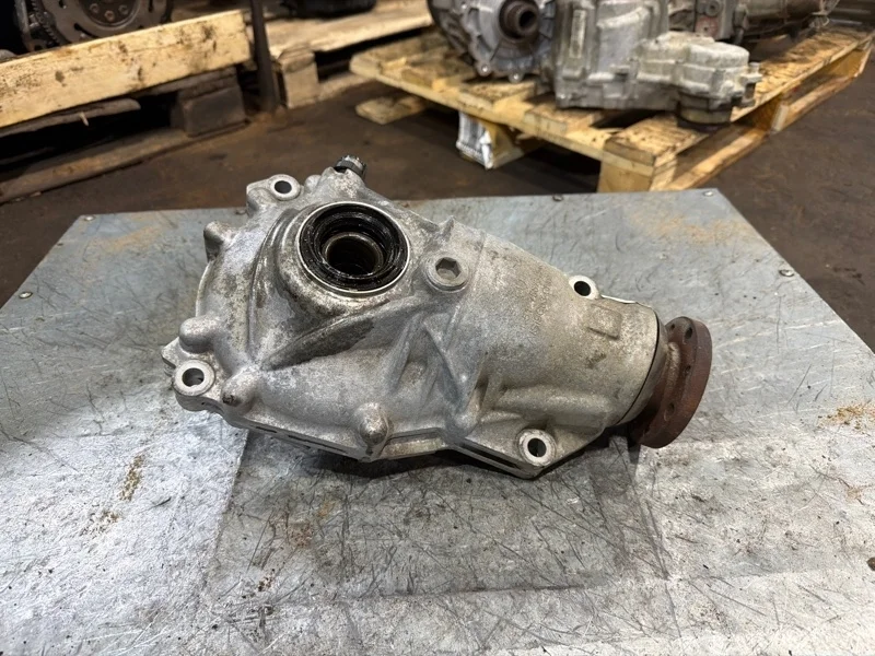 Редуктор BMW 5 31507591998 F10 N55B30A, передний