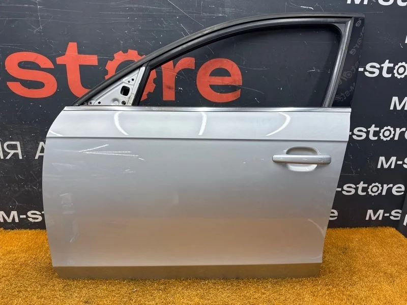 Дверь Audi A4 2010 8K0831051J B8/8K CDNC, передняя левая