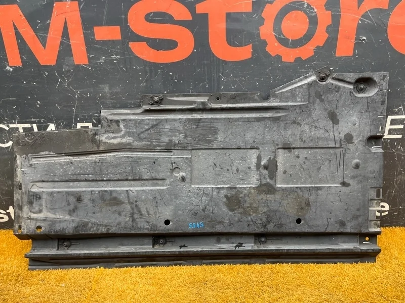 Защита днища кузова Audi A4 2010 8K0825208D B8/8K CDNC, правая