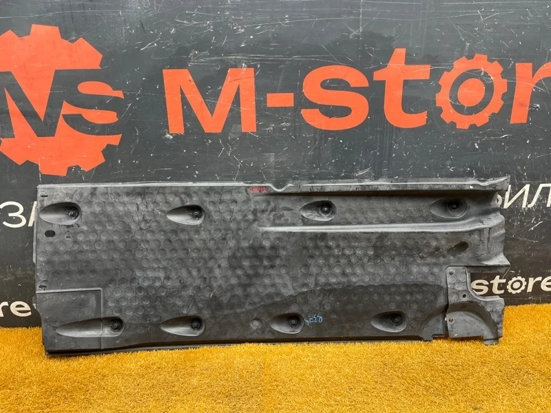 Защита днища кузова Volkswagen Passat 2011 3C0825201F B7 CAXA, левая