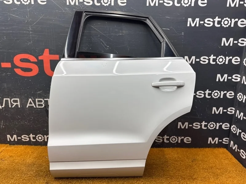 Дверь Audi Q3 2012 8U0833051 8U CPSA, задняя левая
