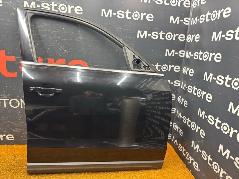 Дверь Audi Q5 2009 8R0831052E 8R CDNC, передняя правая